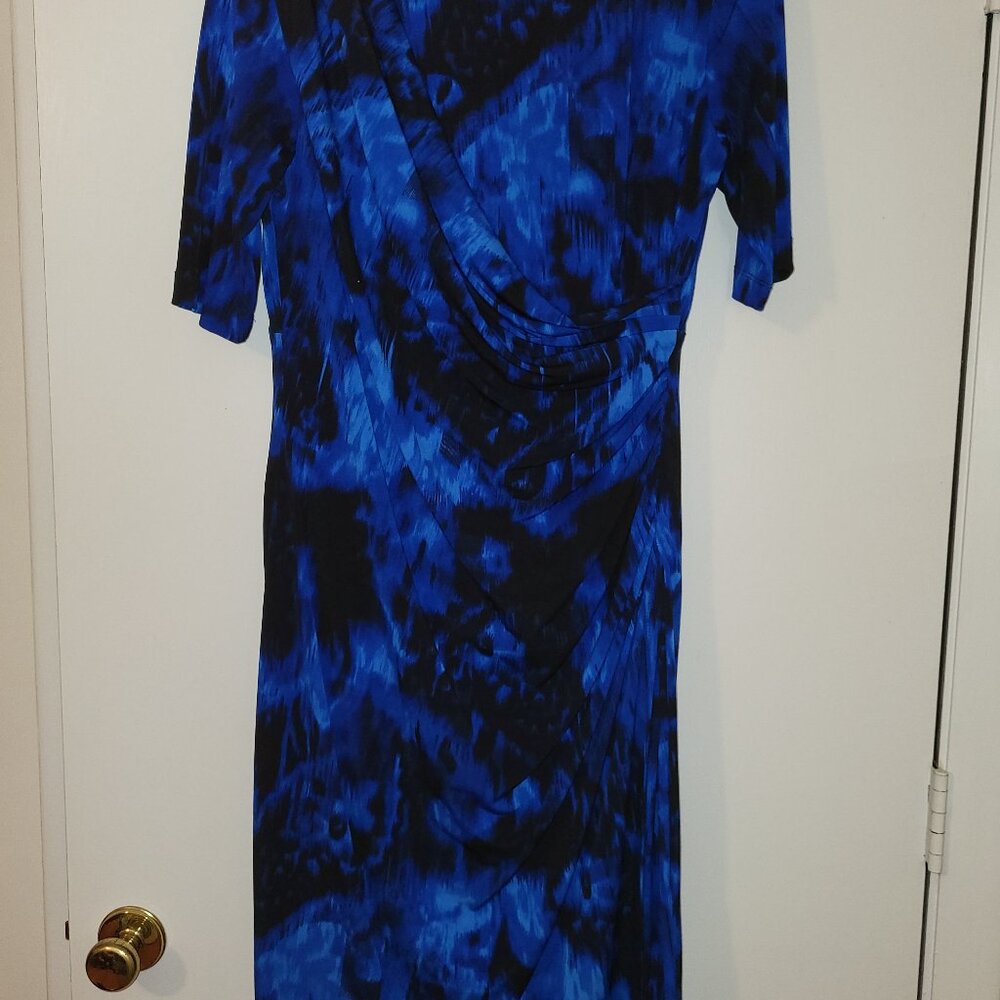 Connected Apparel Dark Blue/Black Dress, Size 14.